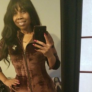 Meet your Posher, Shelly